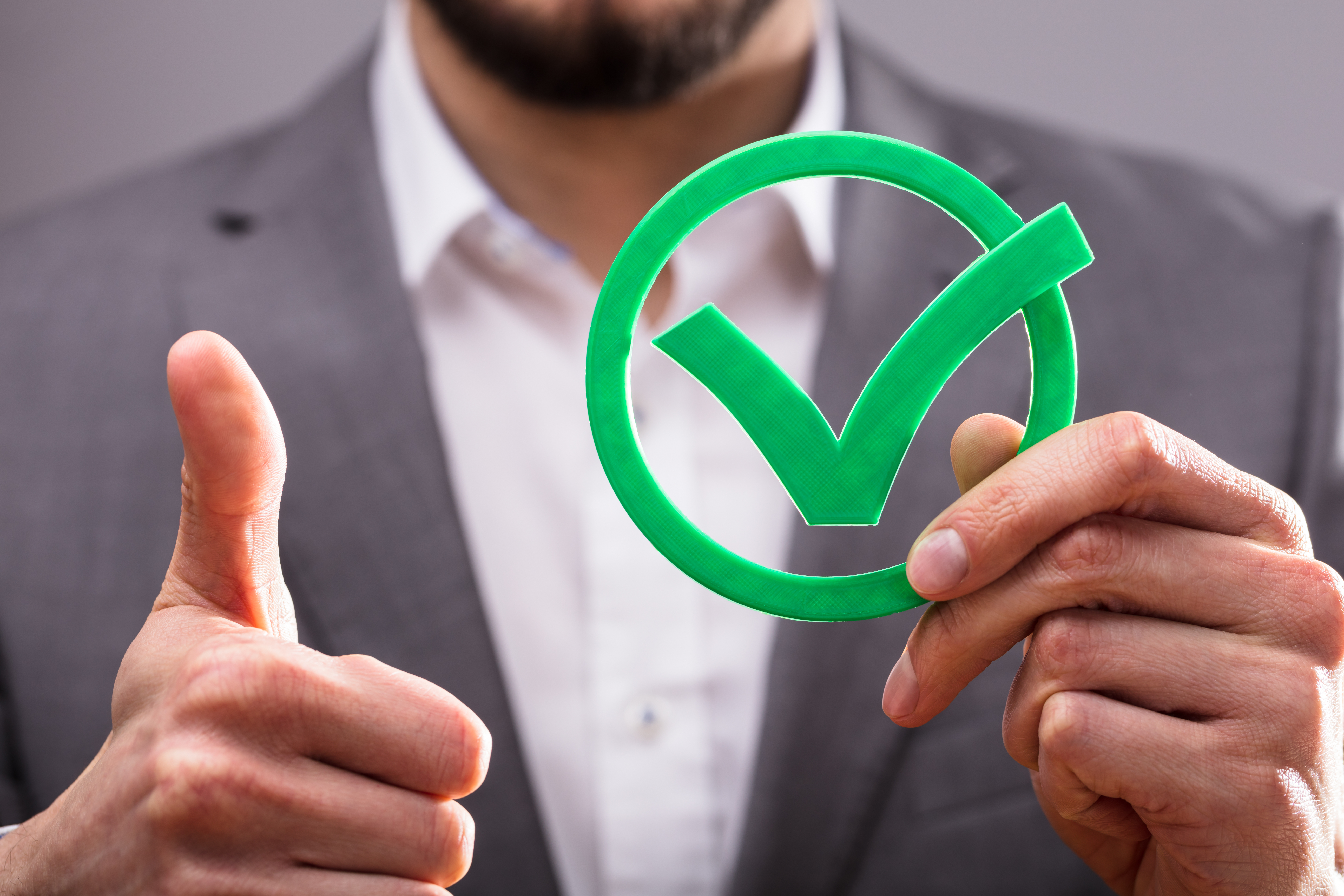 Is Fintana.com a Legitimate Broker? A Look at Its Licensing & Regulation